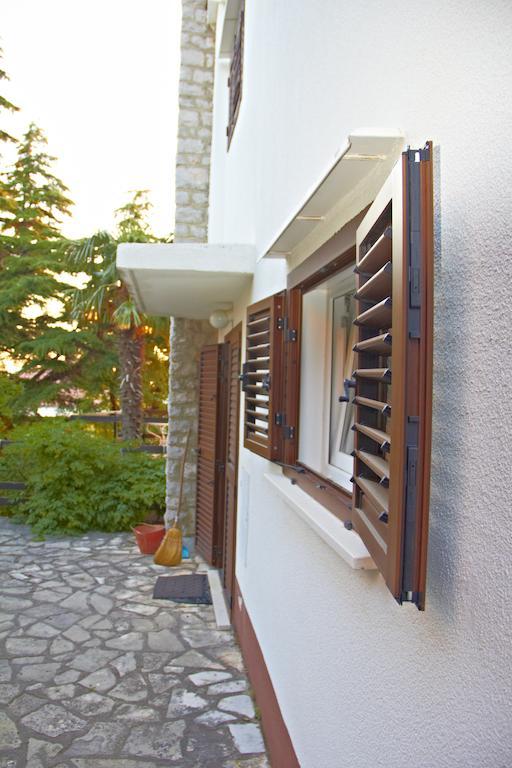 Holiday Home Luznar 클레노비차 외부 사진