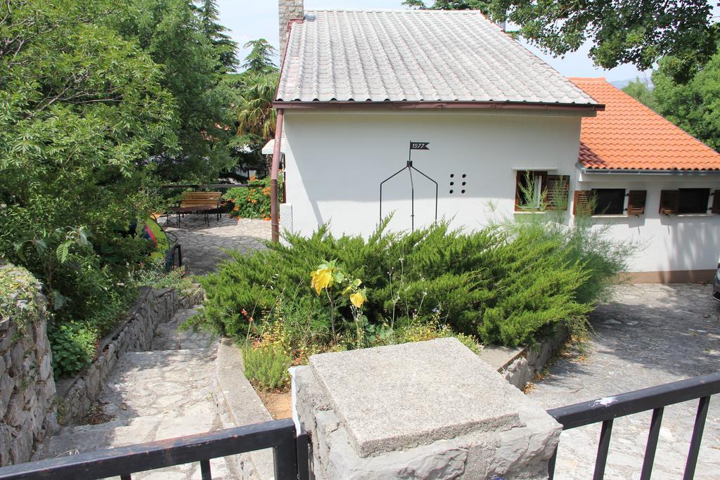 Holiday Home Luznar 클레노비차 외부 사진