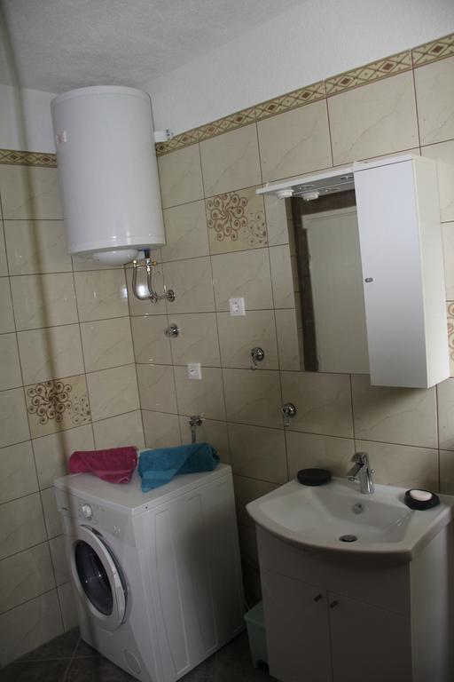 Holiday Home Luznar 클레노비차 외부 사진